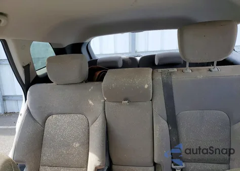 2017 Hyundai Santa Fe Se z USA, uszkodzony, nr VIN KM8SM4HF0HU212586